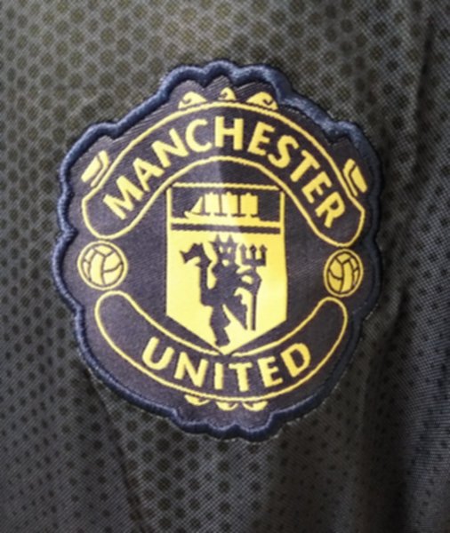 форма Manchester United   резервная  2018-2019