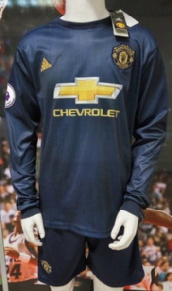 форма Manchester United   длинный рукав  2018-2019  резервная