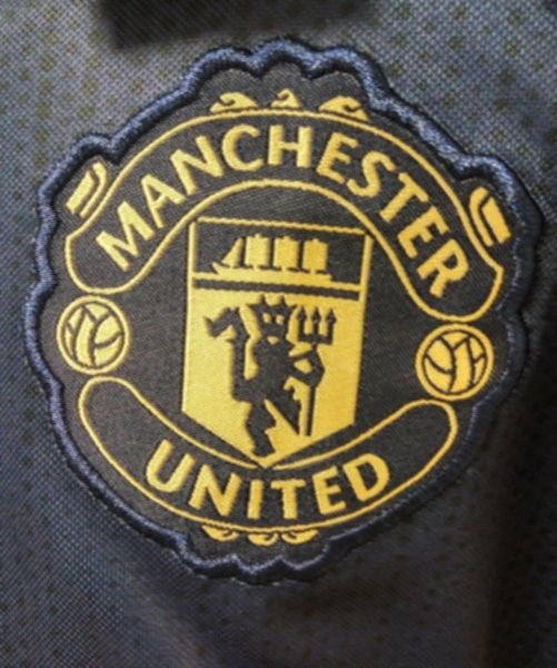 форма Manchester United   длинный рукав  2018-2019  резервная