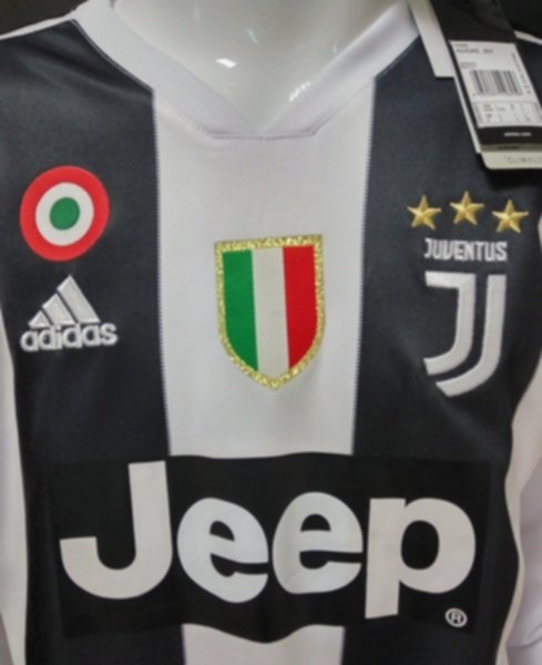 форма Juventus  №7 RONALDO  длинный рукав  домашняя  2018-2019