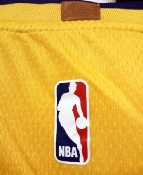 майка баскетбольная Los Angeles Lakers №23 JAMES  nike