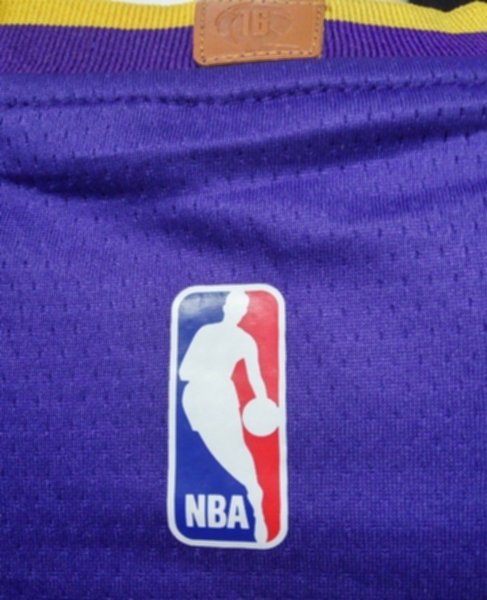 майка баскетбольная Los Angeles Lakers №23 JAMES  nike