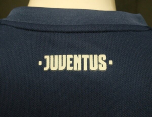 форма Juventus 2020-2021 гостевая