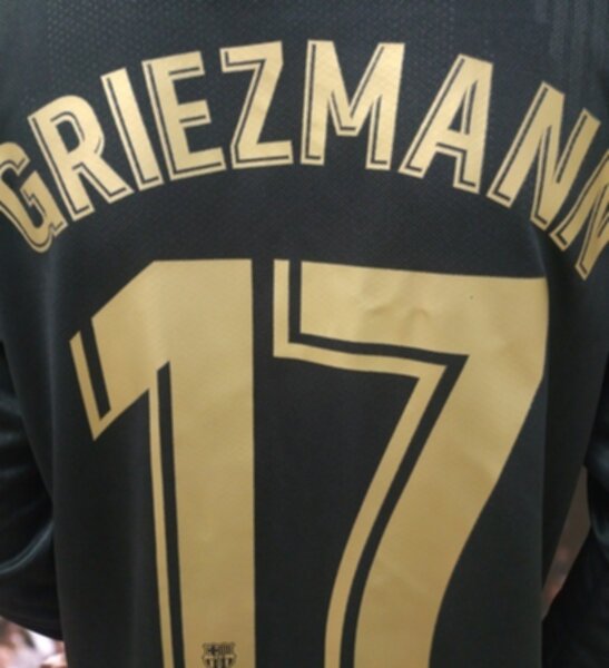 форма Barcelona  длинный рукав №17 GRIEZMANN  2020-2021 гостевая