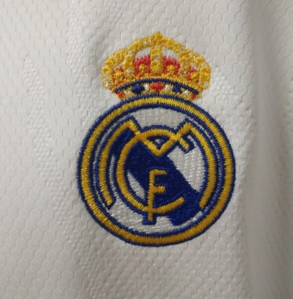 форма Real Madrid 2020-2021 домашняя