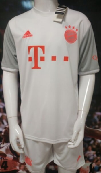 форма Bayern Munich 2020-2021 гостевая