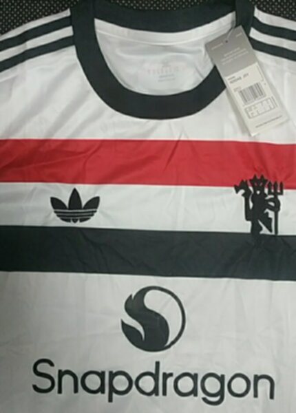 форма Manchester United 2024-2025, adidas, резервная