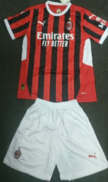 форма AC Milan 2024-2025 puma домашняя ,полиэстер 100%