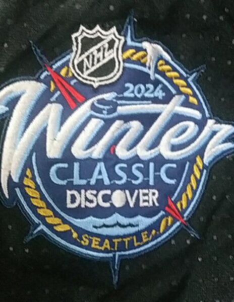 свитер хоккейный Seattle Kraken №37 GOURDE  Winter Classic,полиэстер 100%