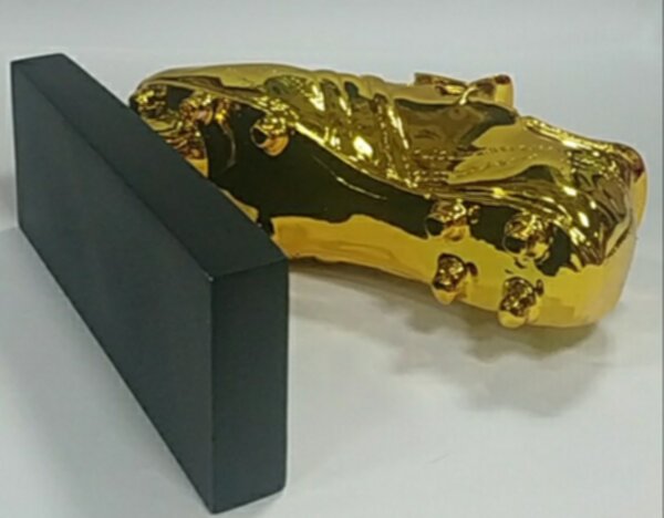 футбольная награда "Золотая бутса" 18 х 18 х 7см