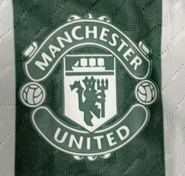майка Manchester United 2023-2024 гостевая,полиэстер 100%