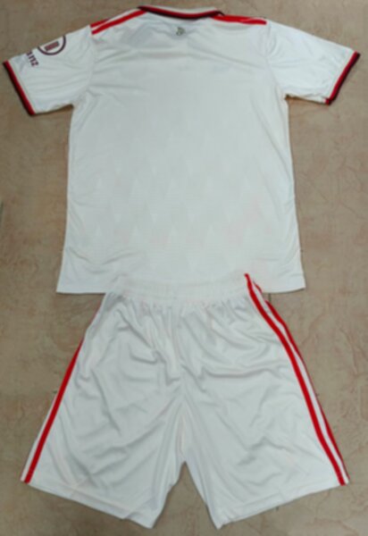 форма Bayern Munchen 2024-2025 adidas,резервная,полиэстер 100%