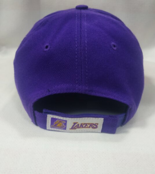 бейсболка LA Lakers