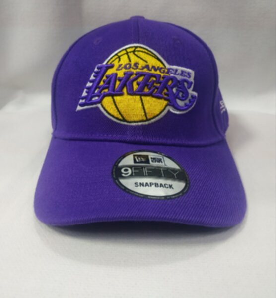 бейсболка LA Lakers