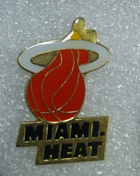 значок Miami Heat, 2,5*2см., №0387