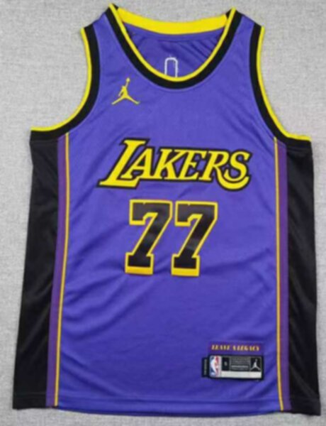 майка баскетбольная Los Angeles Lakers №77 DONCIC