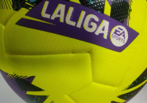 мяч La Liga 2025-2026  puma  реплика  №5