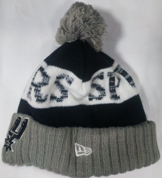 шапка San Antonio Spurs  акрил 100% 