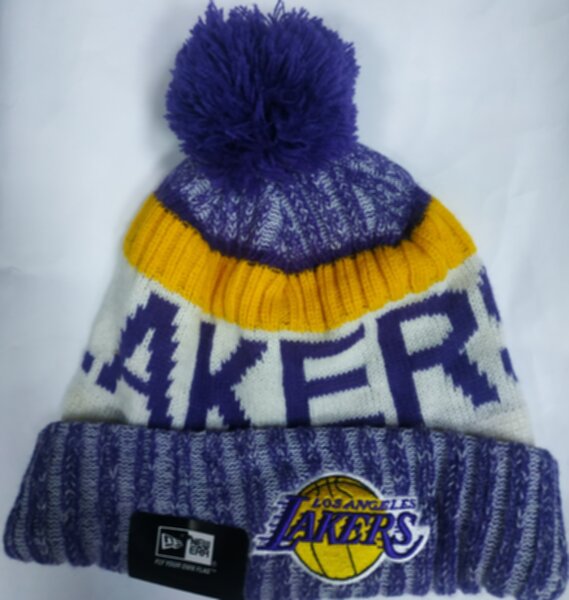 шапка Los Angeles Lakers  акрил 100%