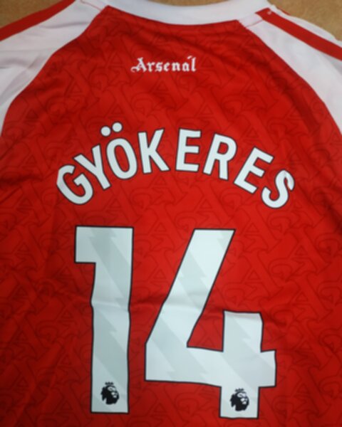 форма Arsenal,детская, №14 GYOKERES, 2025-2026 adidas, домашняя, полиэстер 100%