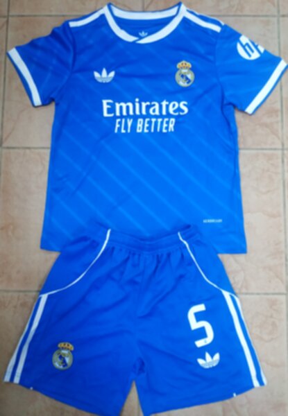 форма Real Madrid №5 BELLINGHAM  2025-2026 adidas,резервная,полиэстер 100%