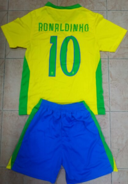 форма футбольная сборной Бразилии №10 RONALDINHO, полиэстер 100%