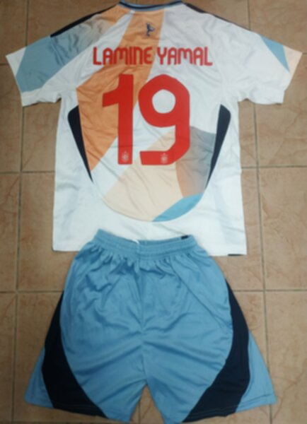 футбольная форма сборной Испании №19 LAMINE YAMAL 2025-2026 Nike,полиэстер 100%