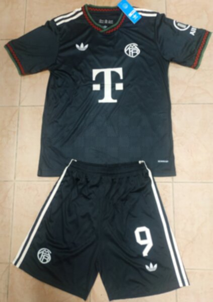 форма Bayern Munchen  №9 KANE  2025-2026 adidas,резервная,полиэстер 100%