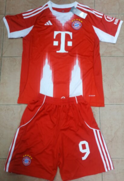 форма Bayern Munchen  №9 KANE  2025-2026 adidas,домашняя,полиэстер 100%