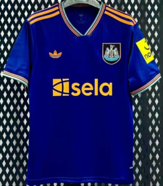 майка Ньюкасл Юнайтед,2025-2026,резервная,полиэстер 100%