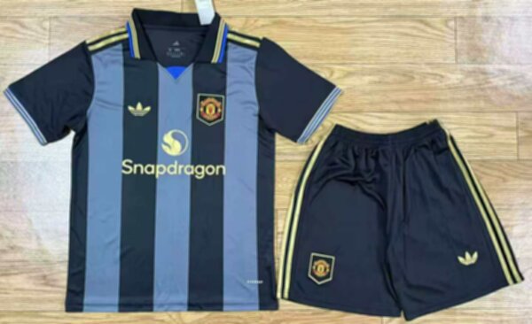 форма Manchester United 2025-2026, adidas,полиэстер 100%