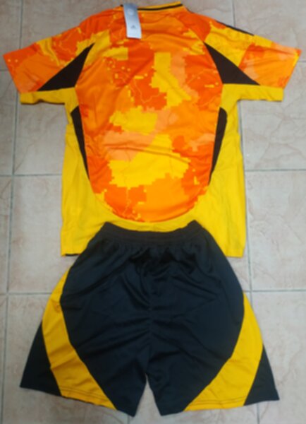 форма футбольная Париж,2025-2026,резервная,полиэстер 100%