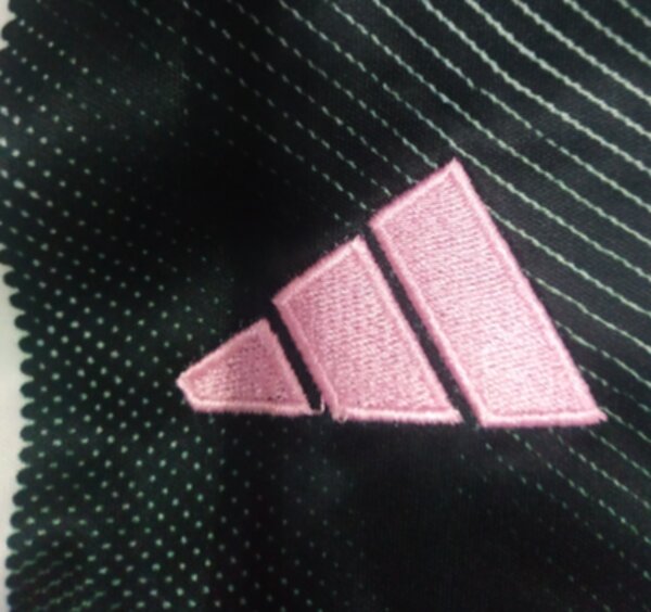 форма Juventus 2025-2026 adidas домашняя  полиэстер 100%