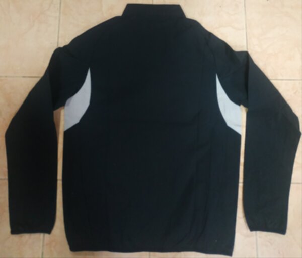 ветровка Ньюкасл Юнайтед, полиэстер 100%