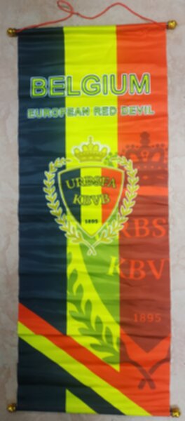 вымпел сборной Бельгии  93 см х 37 см