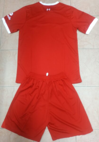 форма Liverpool 2023-2024 Nike домашняя полиэстер 100%