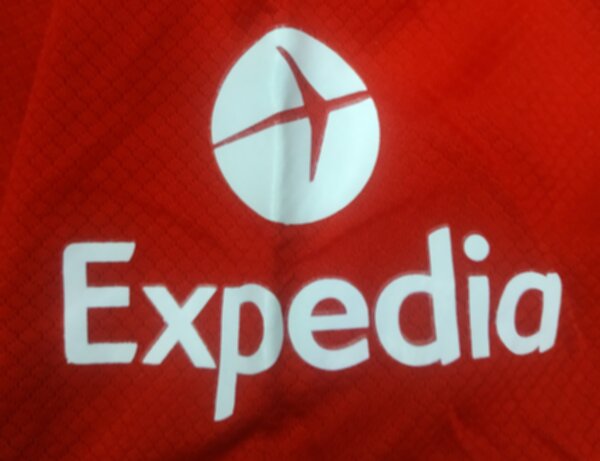 форма Liverpool 2023-2024 Nike домашняя полиэстер 100%