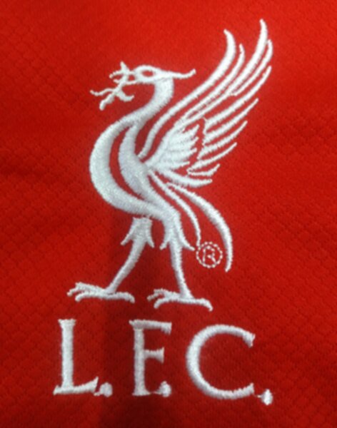 форма Liverpool 2023-2024 Nike домашняя полиэстер 100%