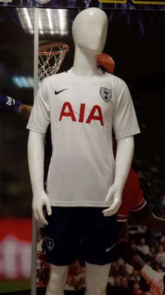 форма Tottenham  домашняя  2017-2018