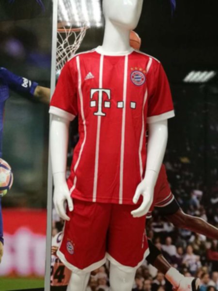 форма Bayern Munchen №9 LEWANDOVSKI    2017-2018