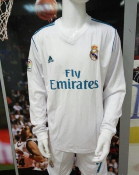 форма   Real Madrid №7 RONALDO 2017-2018 длинный рукав