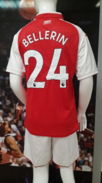 форма Arsenal №24 BELLERIN  домашняя  2017-2018 
