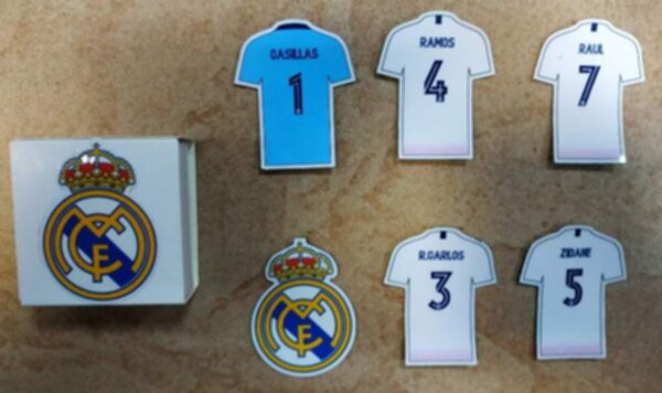 набор магнитов  Real  Madrid  6 шт. винил  5 х 4 см