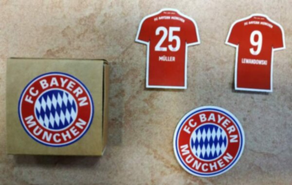 набор магнитов  Bayern Munchen  3 шт. винил  5 х 4 см
