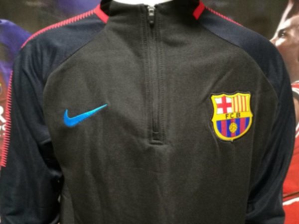 тренировочный костюм Barcelona   2017-2018