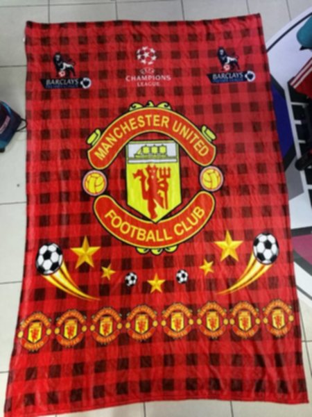 плед Manchester United  200см х 150см  полиэстер 100%