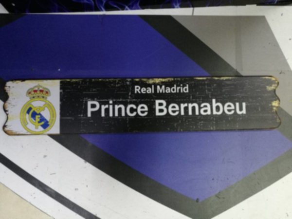 вывеска  Real Madrid  60см х 12см  дерево