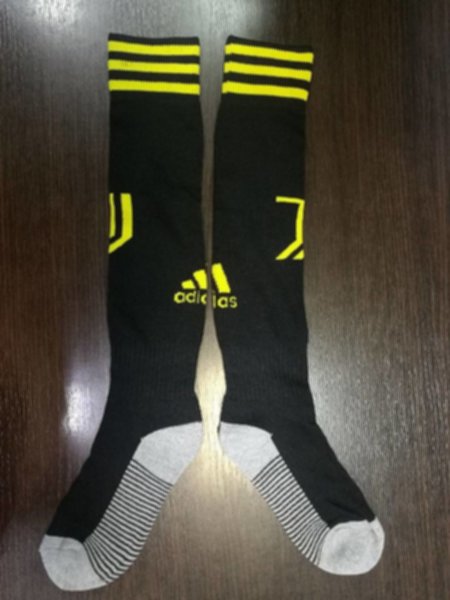гетры Juventus 2018-2019 adidas