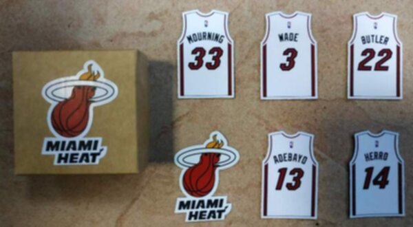 набор магнитов Miami Heat  6 шт. винил  5 х 4 см