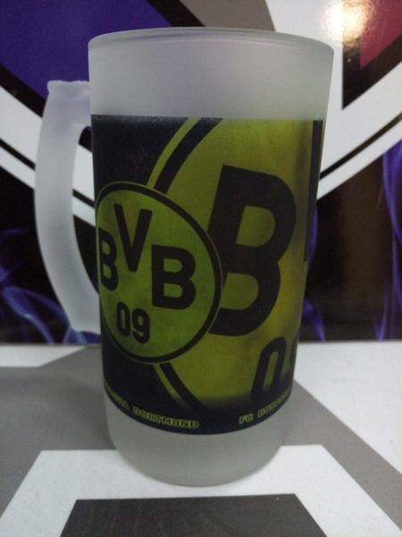  пивной бокал Borussia Dortmund  500 мл
